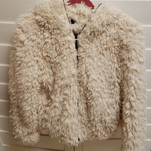 William B  shag short jacket with hood Size M
